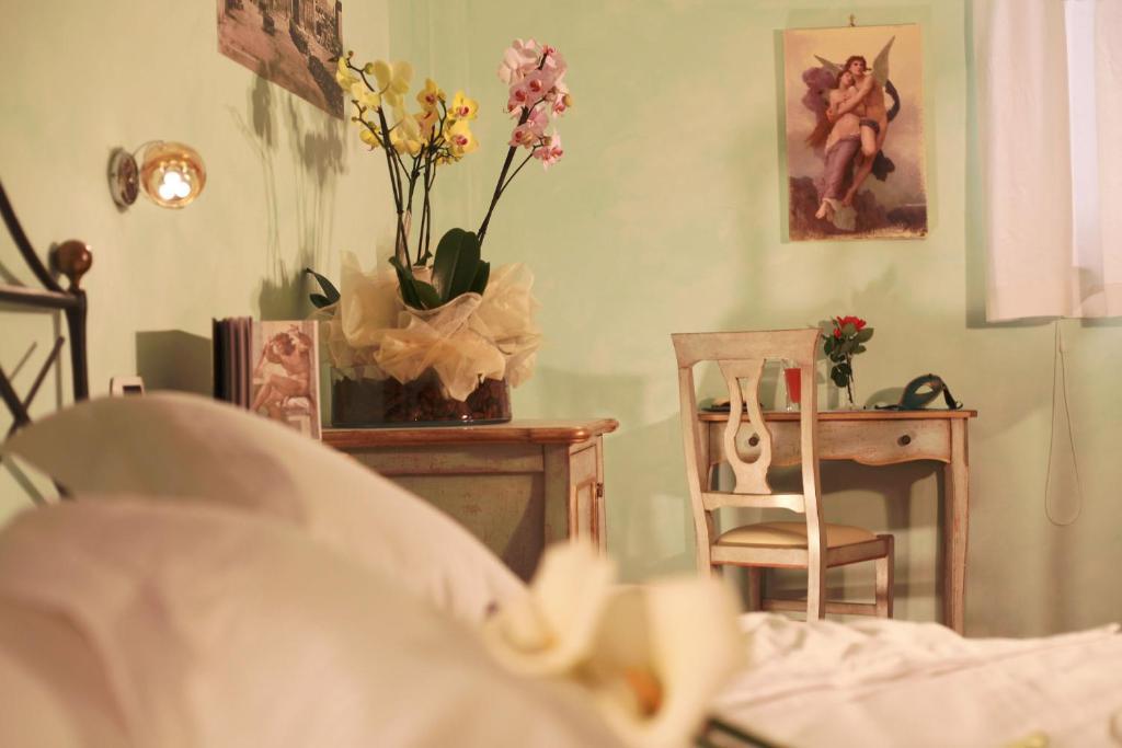 Family Room,26344871:JPEG